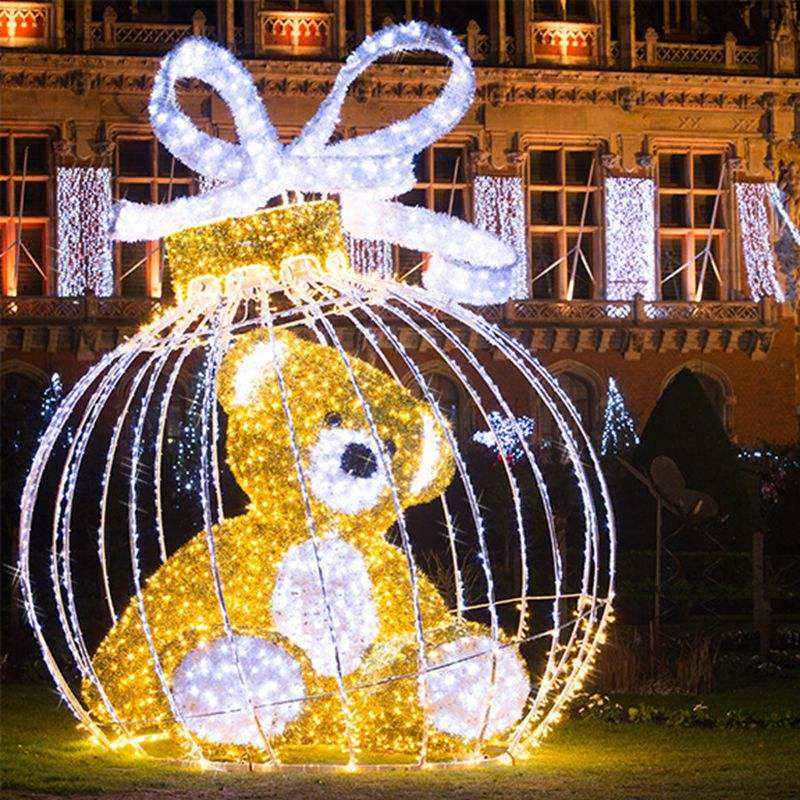 Christmas 3D Giant Teddy Bear Bauble Motif Light - Walk-in Holiday Ornament Sculpture with Iron Frame and Fireproof PVC for Parks and Malls